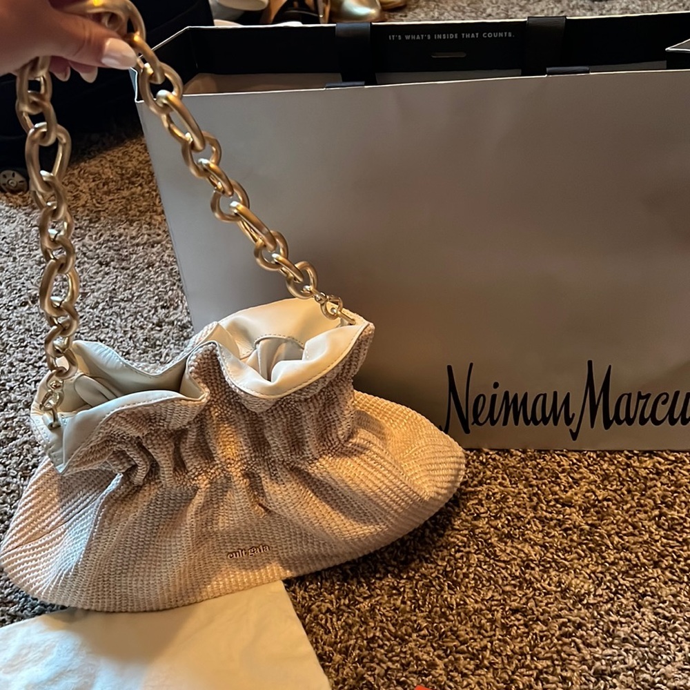 Cult Gaia Bara Shoulder bag